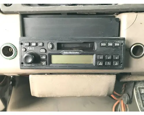 STERLING L9500 SERIES Body, Misc. Parts