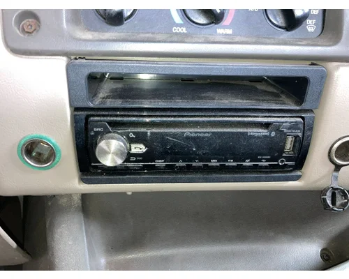 STERLING L9500 SERIES Body, Misc. Parts