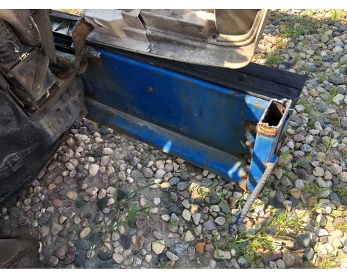 STERLING L9500 SERIES Bumper Assembly, Front