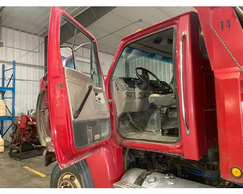 STERLING L9500 SERIES Cab Assembly