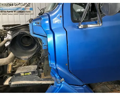 STERLING L9500 SERIES Cab Assembly