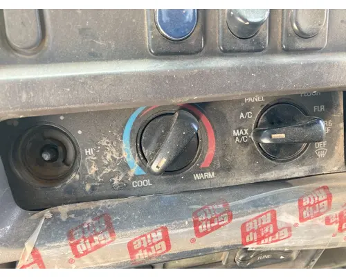 STERLING L9500 SERIES Cab Misc. Interior Parts