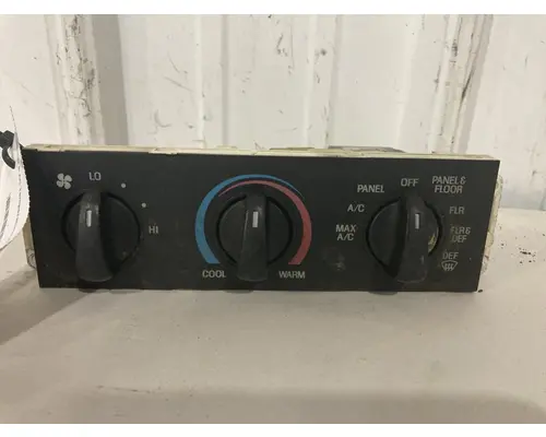 STERLING L9500 SERIES Cab Misc. Interior Parts