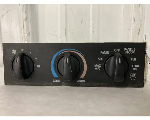 STERLING L9500 SERIES Cab Misc. Interior Parts