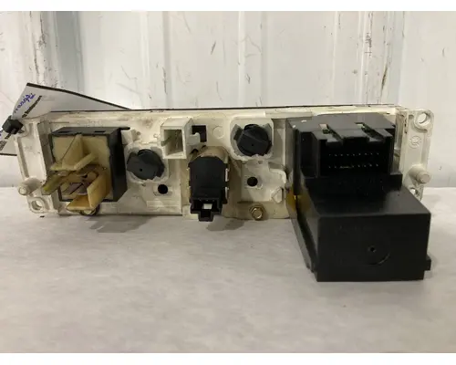 STERLING L9500 SERIES Cab Misc. Interior Parts