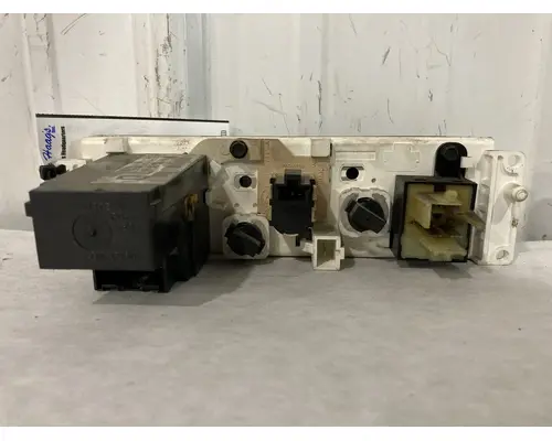 STERLING L9500 SERIES Cab Misc. Interior Parts