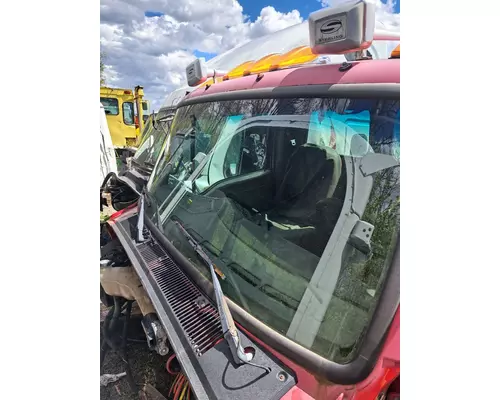 STERLING L9500 SERIES Cab Mount