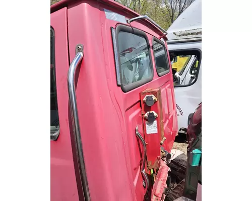 STERLING L9500 SERIES Cab Mount