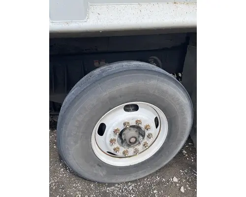 STERLING L9500 SERIES Complete Vehicle