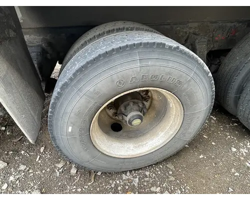 STERLING L9500 SERIES Complete Vehicle