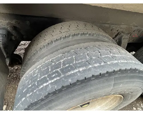 STERLING L9500 SERIES Complete Vehicle