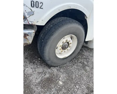 STERLING L9500 SERIES Complete Vehicle