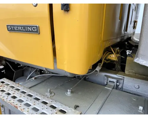 STERLING L9500 SERIES Complete Vehicle