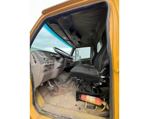 STERLING L9500 SERIES Complete Vehicle