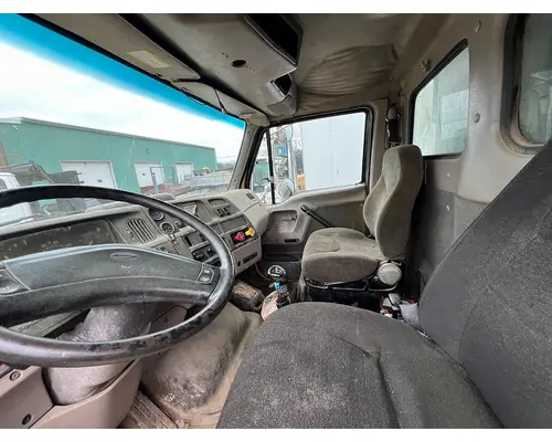 STERLING L9500 SERIES Complete Vehicle