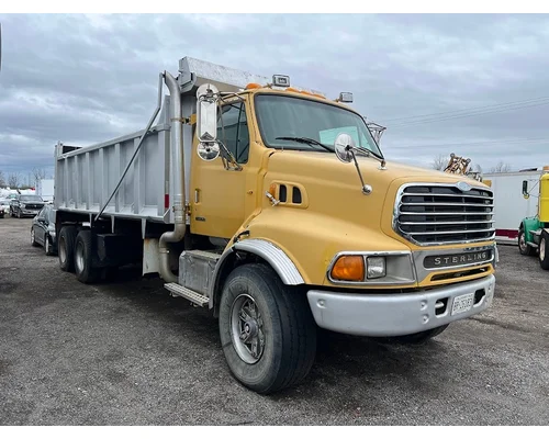 STERLING L9500 SERIES Complete Vehicle