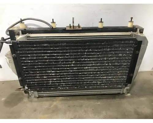 STERLING L9500 SERIES Cooling Assembly. (Rad., Cond., ATAAC)