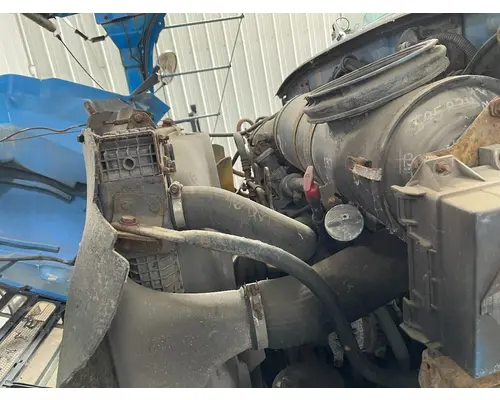 STERLING L9500 SERIES Cooling Assembly. (Rad., Cond., ATAAC)