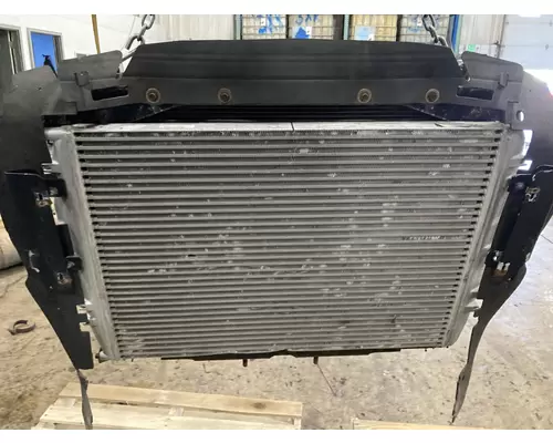 STERLING L9500 SERIES Cooling Assembly. (Rad., Cond., ATAAC)