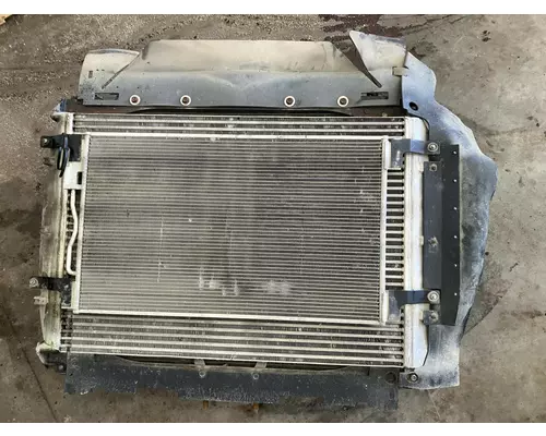 STERLING L9500 SERIES Cooling Assembly. (Rad., Cond., ATAAC)