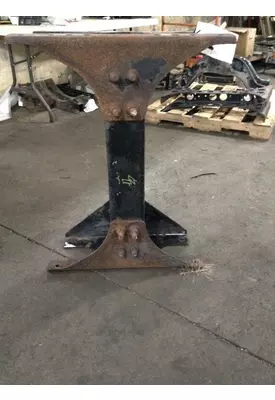 STERLING L9500 SERIES Crossmember