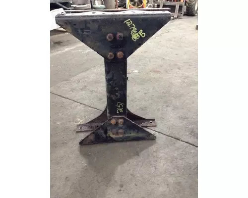 STERLING L9500 SERIES Crossmember