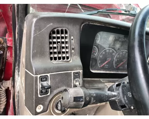 STERLING L9500 SERIES Dash Assembly