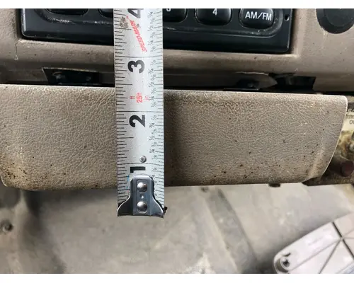 STERLING L9500 SERIES Dash Assembly