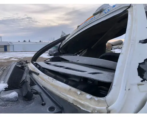 STERLING L9500 SERIES Dash Assembly