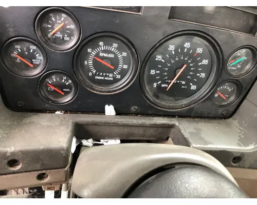 STERLING L9500 SERIES Dash Assembly