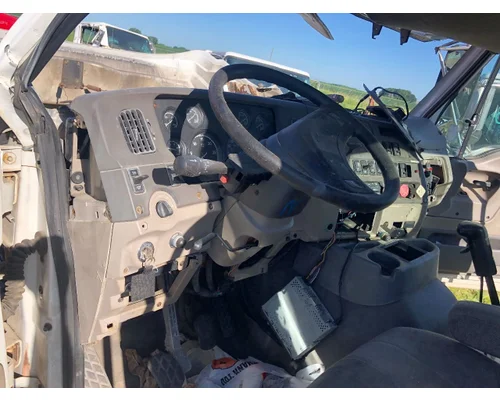 STERLING L9500 SERIES Dash Assembly