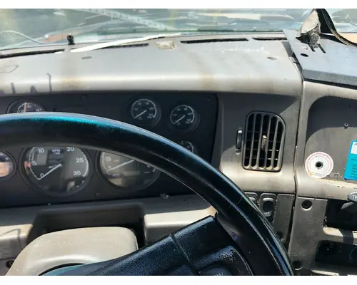 STERLING L9500 SERIES Dash Assembly