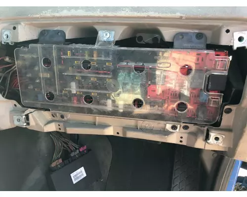 STERLING L9500 SERIES Dash Assembly