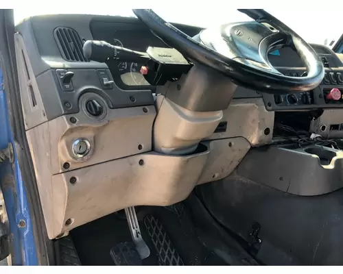 STERLING L9500 SERIES Dash Assembly