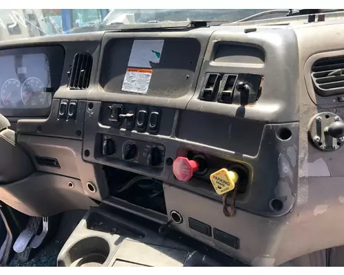 STERLING L9500 SERIES Dash Assembly