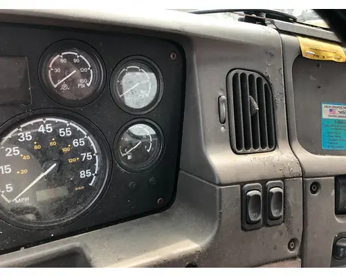 STERLING L9500 SERIES Dash Assembly
