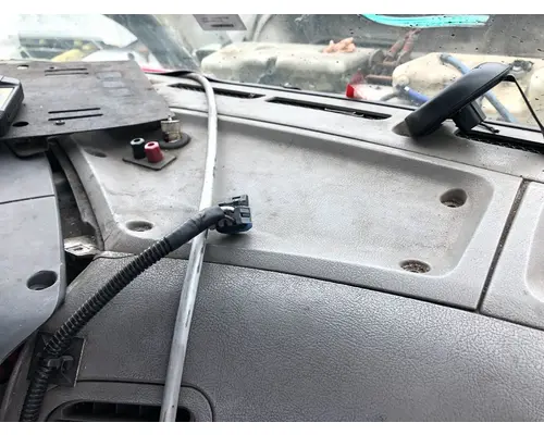 STERLING L9500 SERIES Dash Assembly