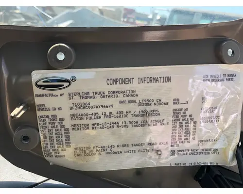 STERLING L9500 SERIES Dash Assembly