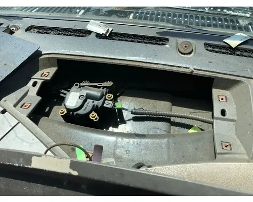 STERLING L9500 SERIES Dash Assembly