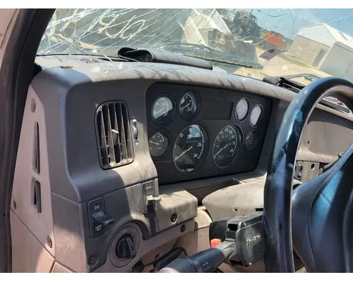 STERLING L9500 SERIES Dash Assembly