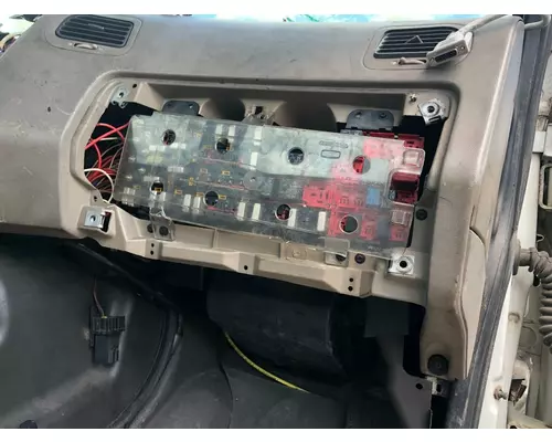 STERLING L9500 SERIES Dash Assembly