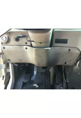 STERLING L9500 SERIES Dash Assembly