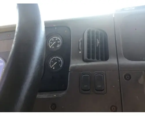 STERLING L9500 SERIES Dash Assembly