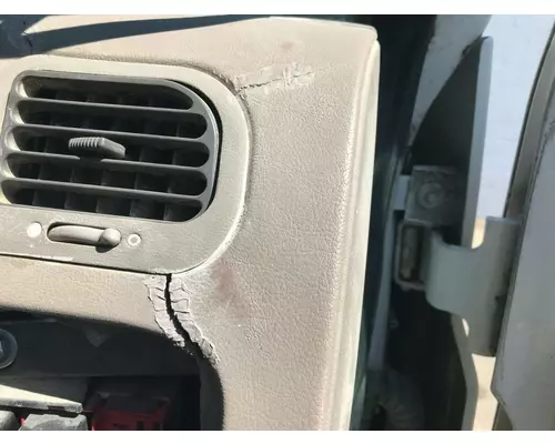 STERLING L9500 SERIES Dash Assembly