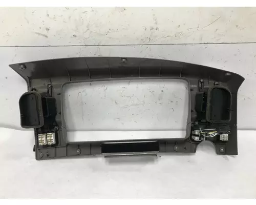 STERLING L9500 SERIES Dash Assembly