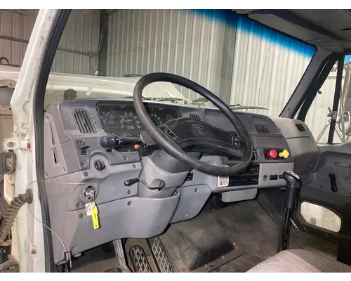 STERLING L9500 SERIES Dash Assembly