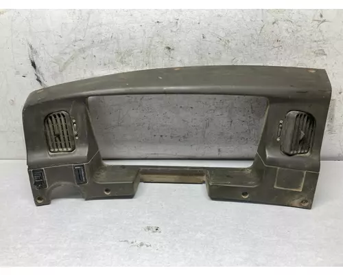 STERLING L9500 SERIES Dash Assembly