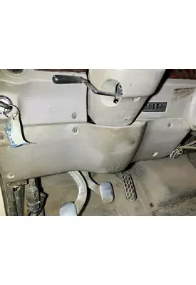 STERLING L9500 SERIES Dash Assembly