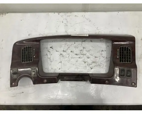 STERLING L9500 SERIES Dash Assembly