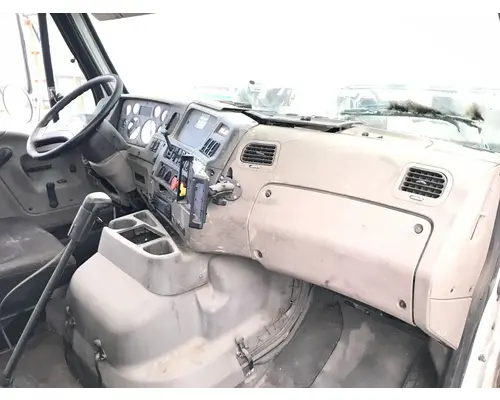 STERLING L9500 SERIES Dash Assembly